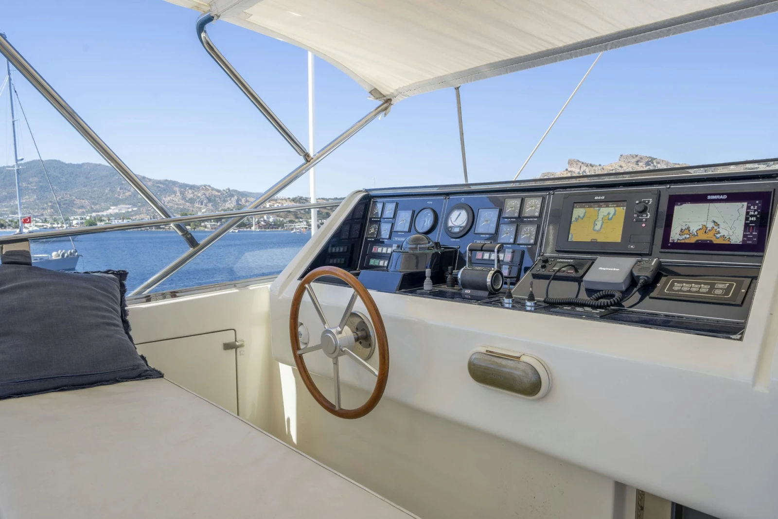 captain area
